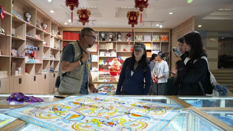【巴音郭楞融媒体中心】“循着古迹看新疆”采访团走进若羌(图3)
